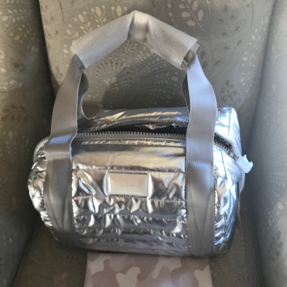 NWT Dagne Dover Landon Medium/Silver Puff - Picture 2 of 11